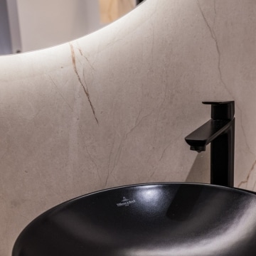 Newly renovated penthouse set in the exclusive beachfront community of Cabo Bermejo Picture 40