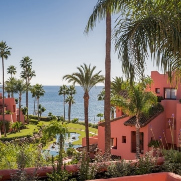 Newly renovated penthouse set in the exclusive beachfront community of Cabo Bermejo Picture 63