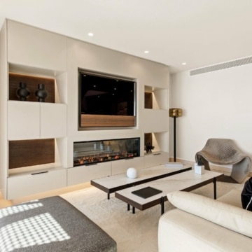 Fully renovated beachfront penthouse in Cabo Bermejo, Estepona Picture 13