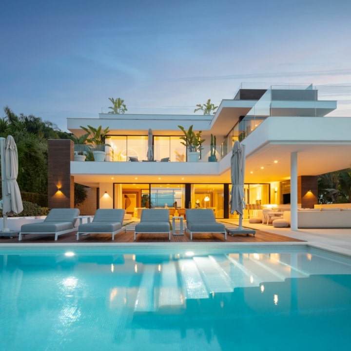 Newly built contemporary style modern villa in the coveted Golf Valley of Nueva Andalucía Picture