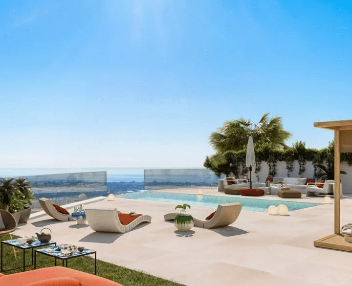 Luminous villa with stunning panoramic views in Benahavís Picture