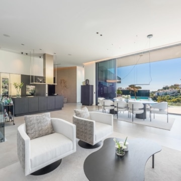 Gorgeous new villa located in the gated community of Lomas de La Quinta, Benahavis Picture 12