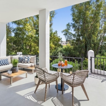 Elegant refurbished duplex townhouse situated in Aloha Golf, Marbella Picture 22