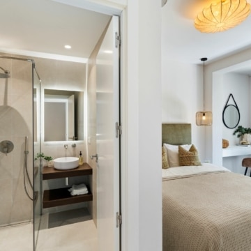 Elegant refurbished duplex townhouse situated in Aloha Golf, Marbella Picture 26