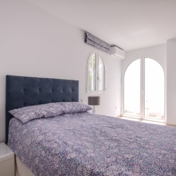 Charming villa nestled in the queit area of El Paraiso, Estepona Picture 22
