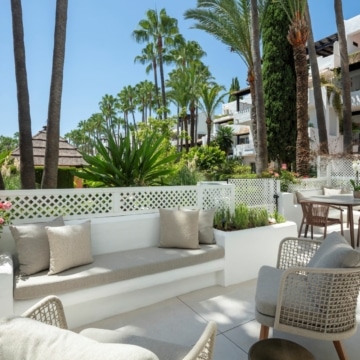 Astonishing ground floor apartment with prime location in Puente Romano,Marbella Golden Mile Picture 14