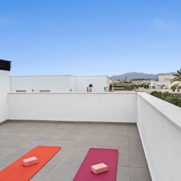 Newly built townhouse in a gated community in Nueva Andalucia, Marbella Picture 16