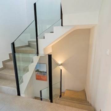 Newly built townhouse in a gated community in Nueva Andalucia, Marbella Picture 27