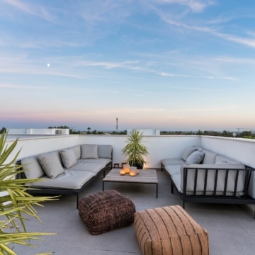 Newly built townhouse in a gated community in Nueva Andalucia, Marbella Picture 6