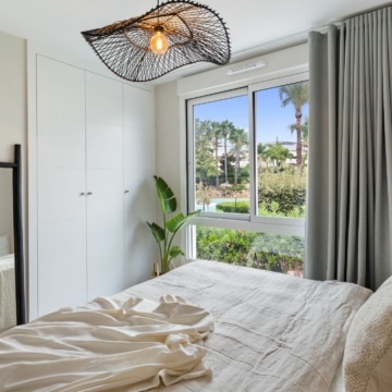 Newly built townhouse in a gated community in Nueva Andalucia, Marbella Picture 9