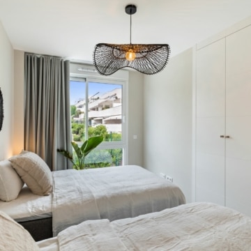 Newly built townhouse in a gated community in Nueva Andalucia, Marbella Picture 11