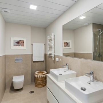 Newly built townhouse in a gated community in Nueva Andalucia, Marbella Picture 12