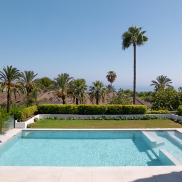 A beautifully renovated 5-bedroom villa in Balcones de Sierra Blanca, Marbella Golden Mile Picture 10