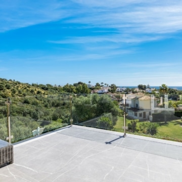 Charming villa with beautiful sea views in Calahonda, Mijas Costa Picture 26