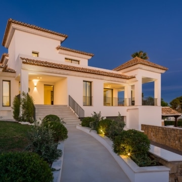 Spacious and majestic villa in the heart of Elviria, Marbella Picture 51