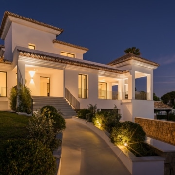 Spacious and majestic villa in the heart of Elviria, Marbella Picture 63