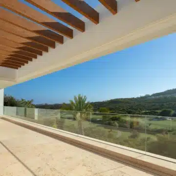 Exquisite villa exuding luxury and elegance in Finca Cortesin Golf Resort Picture 15