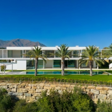 Superb villa with golf views and incredible landscaping in Finca Cortesin Golf Resort Picture 24