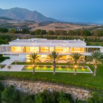 Superb villa with golf views and incredible landscaping in Finca Cortesin Golf Resort Picture 26