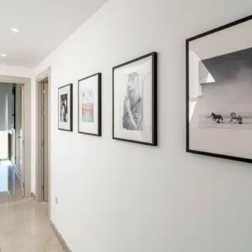 Modern living townhouse in the heart of Nueva Andalucia, Marbella Picture 9