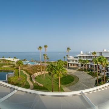 The Edge frontline beach penthouse in Estepona Picture 31