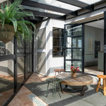 Elegant contemporary style penthouse in a prime location of La Heredia, Benahavis Picture 19