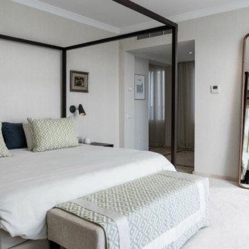 Elegant contemporary style penthouse in a prime location of La Heredia, Benahavis Picture 23