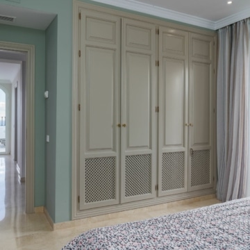 Elegant contemporary style penthouse in a prime location of La Heredia, Benahavis Picture 36
