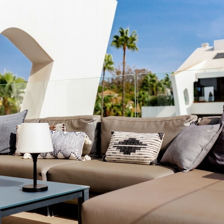 A stunning penthouse in the most sought-after location of Cabopino, Marbella Picture