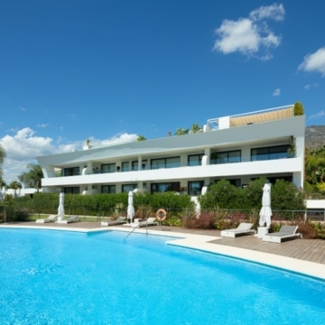 Beautiful duplex penthouse in the prestigious location of Sierra Blanca,Marbella Golden Mile Picture 14