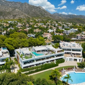 Beautiful duplex penthouse in the prestigious location of Sierra Blanca,Marbella Golden Mile Picture 18