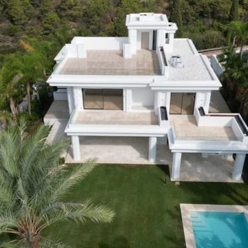 New built villa in the most prestigious location of Marbella Golden Mile, Marbella Picture 63