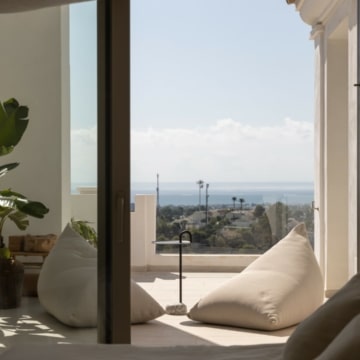 Unique Duplex Penthouse in the luxurious Nine Lions Residences with panoramic sea views, Nueva Andalucia Picture 17