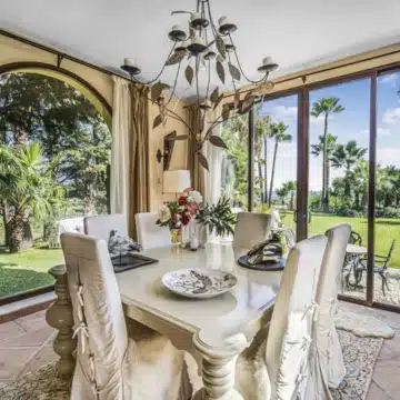 Enchanting villa with stunning sea views in a serene location of Estepona Picture 2