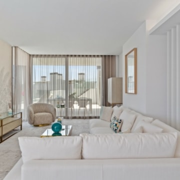 Luxury penthouse with stunning panoramic views of the mediterranean sea in Real de La Quinta, Benahavis Picture 14