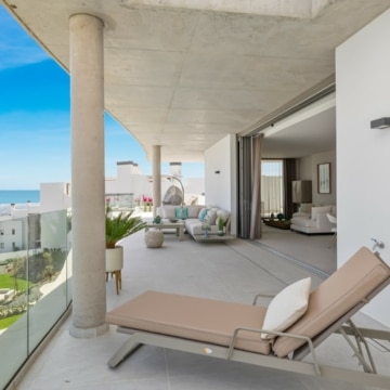 Luxury penthouse with stunning panoramic views of the mediterranean sea in Real de La Quinta, Benahavis Picture 38