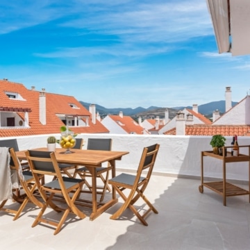 Luxury duplex penthouse in a gated and secure urbanization of La Maestranza, Nueva Andalucia Picture 14