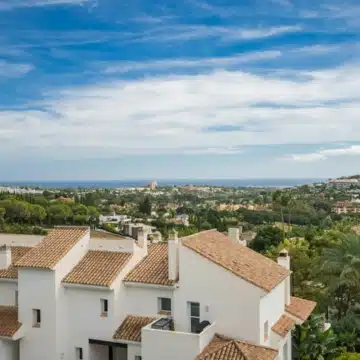 Outstanding duplex penthouse in La Quinta Village, Nueva Andalucia Picture 19