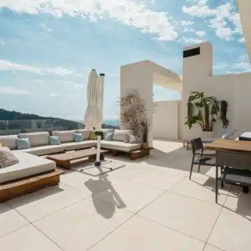 Luxury 3 bedroom duplex penthouse with stunning panoramic views in Palo Alto, Ojen Picture 11