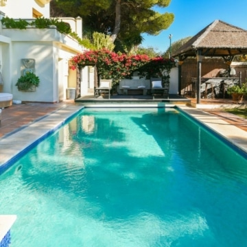 Magnificent 5-bedroom villa with spectacular sea views in Rio Real, Marbella Picture 55