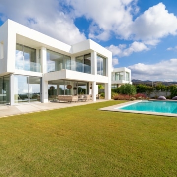 Magnificent villa with panoramic sea views in Santa Clara Golf, Marbella Picture 4