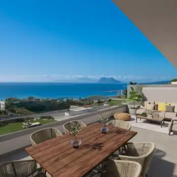 Blue Marine – Beautiful 3 bedroom apartment with breathtaking Mediterranean views in Manilva Picture 4