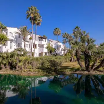 Beautiful 2-bedroom apartment in Costalita, Estepona Picture 14