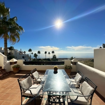 Frontline beach duplex penthouse on The New Golden Mile, Estepona Picture 1