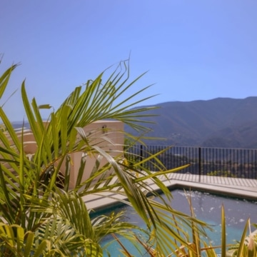 Beautiful villa with breath-taking sea views in Sierra Blanca Country Club, Istan Picture 35