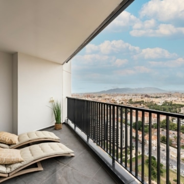 AQ Urban Sky – Luxury and modern 3 bedroom apartment with stunning views of Malaga City Picture 13