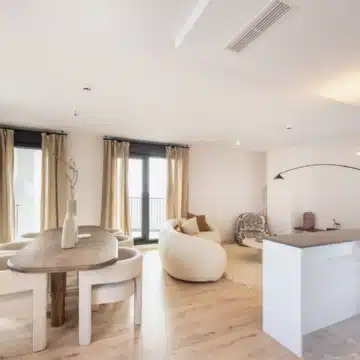 Luxury penthouse in AQ Urban Sky with spacious terraces and panoramic views of Malaga City Picture 4
