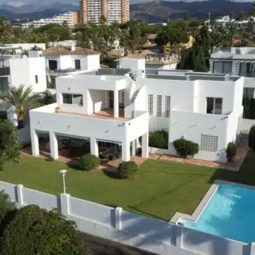 Stunning villa with panoramic sea views in Marbesa, Marbella Picture 32