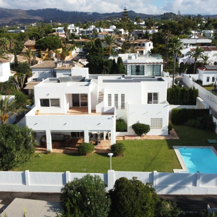 Stunning villa with panoramic sea views in Marbesa, Marbella Picture