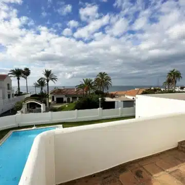 Stunning villa with panoramic sea views in Marbesa, Marbella Picture 14